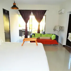 Oasis Airport Guest house