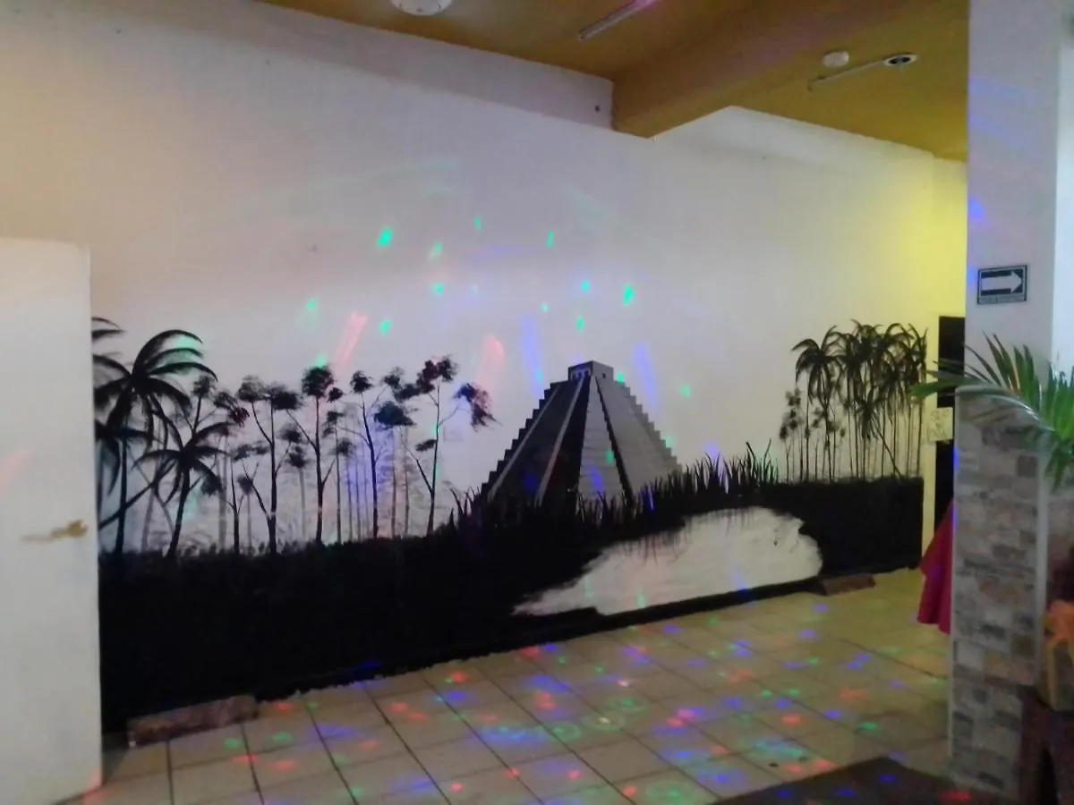 Hostal Hotel Ado Cancun